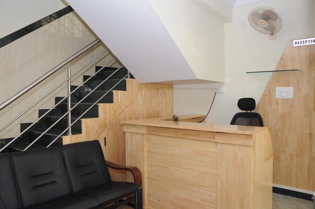 Oyo 1900 Hotel Olive Residency Мисор Екстериор снимка