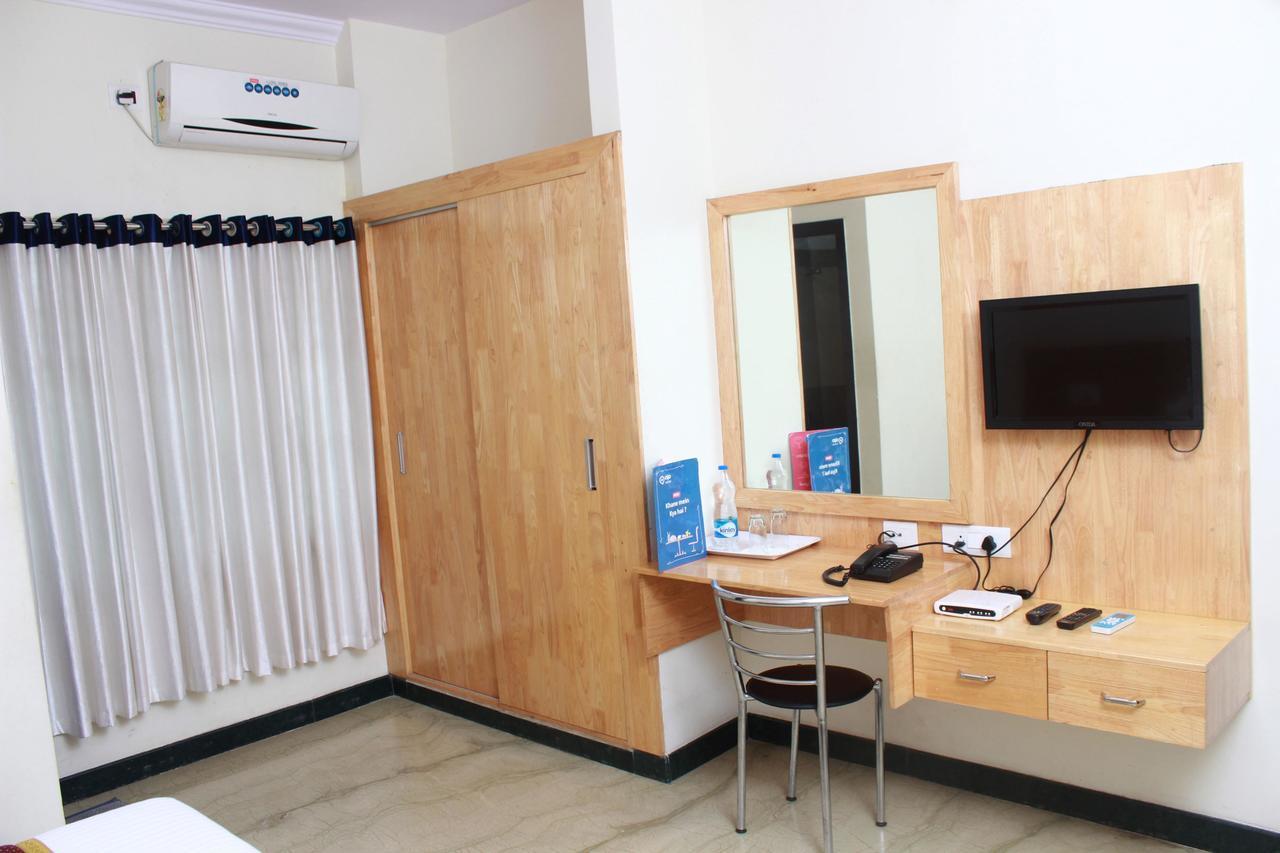 Oyo 1900 Hotel Olive Residency Мисор Екстериор снимка